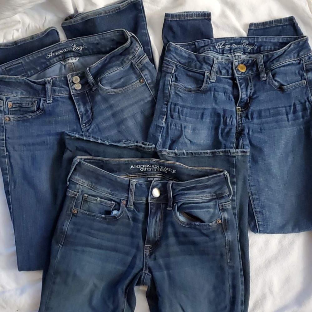 3 pairs of A/E size 2 jeans